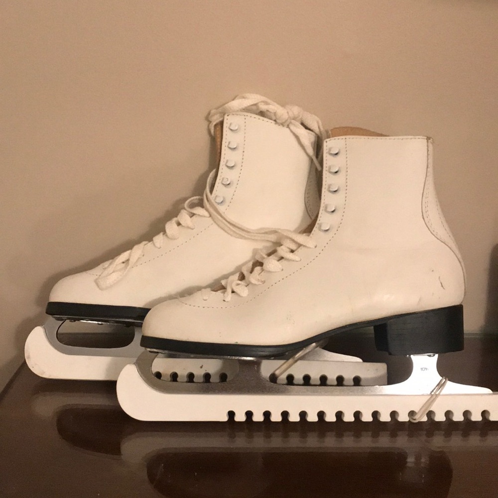Ice skates